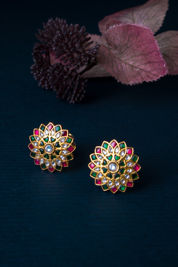 Taarika Kundan Studs