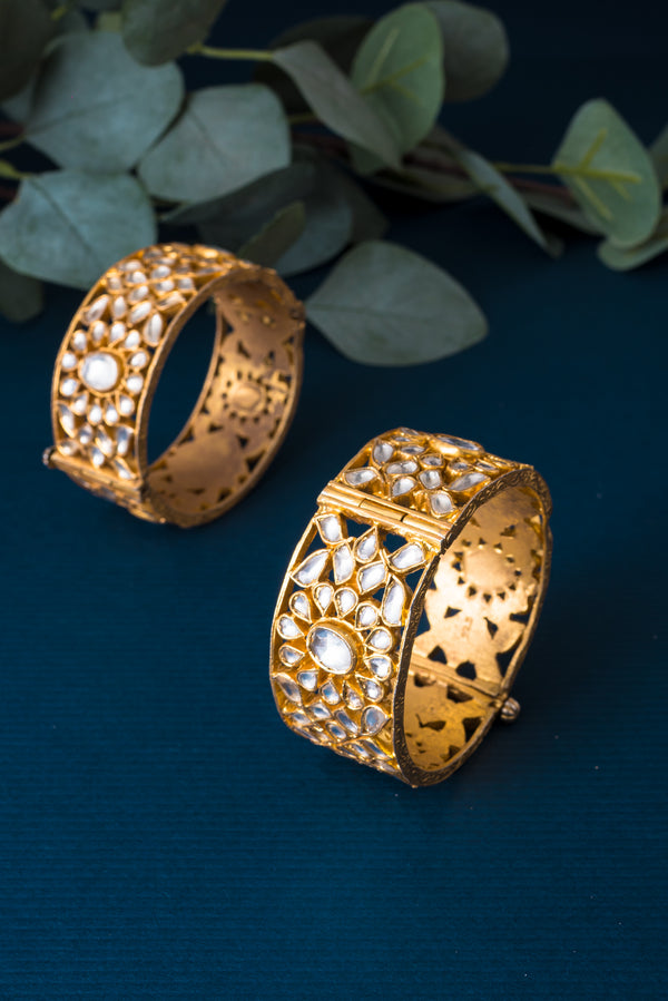 Rudrani Kundan Bangles