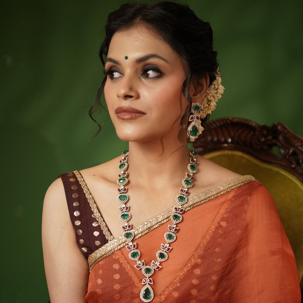 Diya Victorian Necklace With Earrings