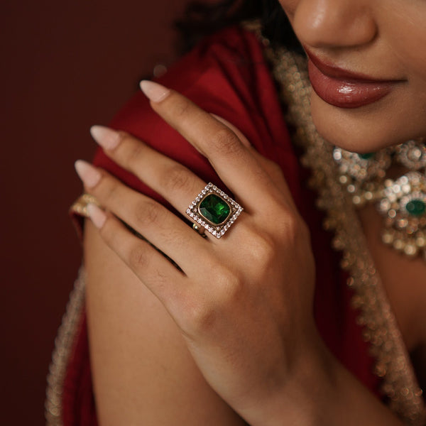 Victorin Emerald Radiance Ring.