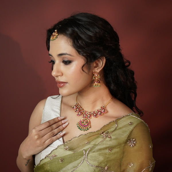 Regal mango necklace