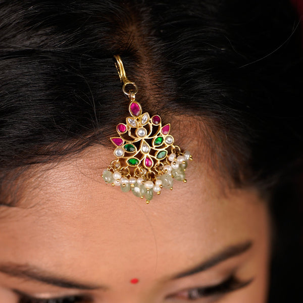 Exquisite Kundan Maang Tikka with Pearl Green Bead Drops