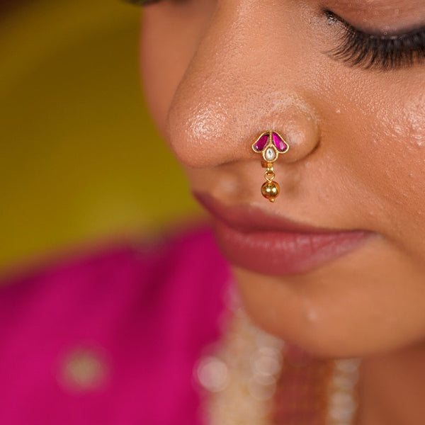 The "Petal Drop" Kundan Nose Pin (Press-Fit)