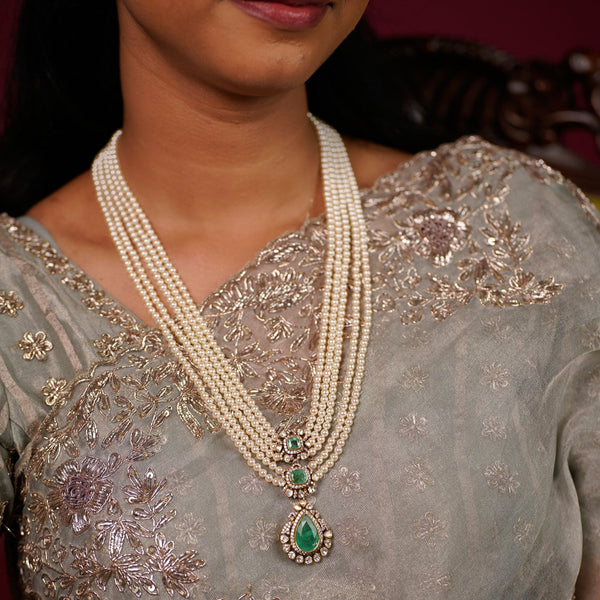 The Noor Mahal Pearl & Emerald Mala with studs