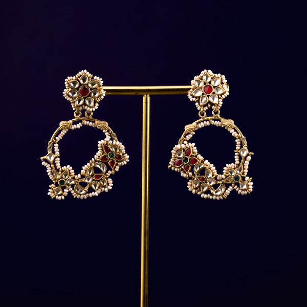 Rajsi Rasa Kundan Earrings