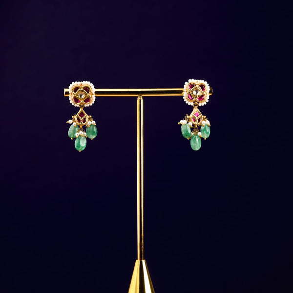 Raati Raag Kundan Earrings