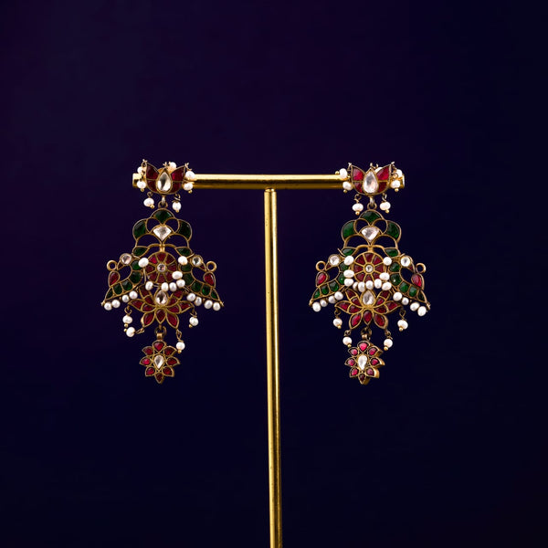 Shristi Saajh Kundan Earrings