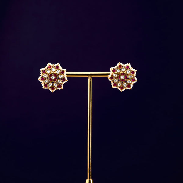 Dhwani Dhara Kundan Studs