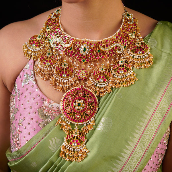 Grand Amara Kundan Bridal Hasli Necklace