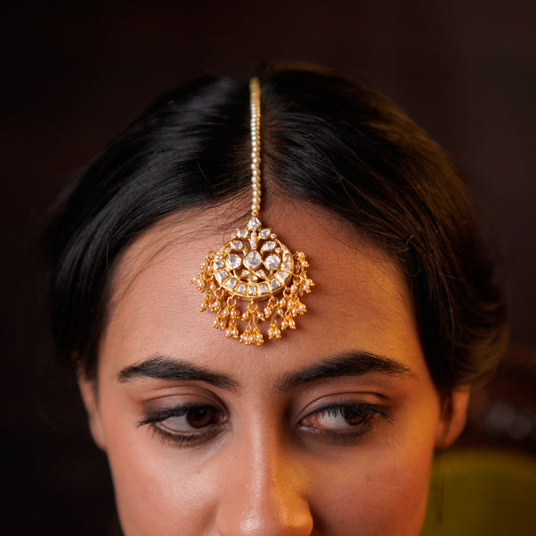 Traditional Chandbali Maang Tikka