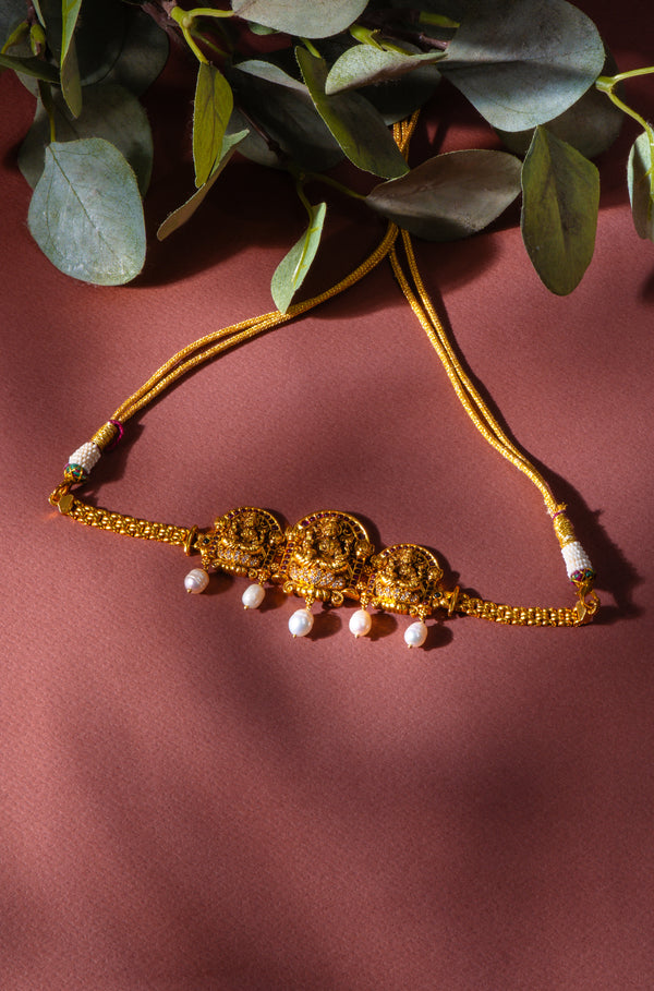 Temple Choker